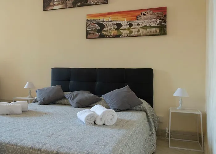 Tritone Apartment